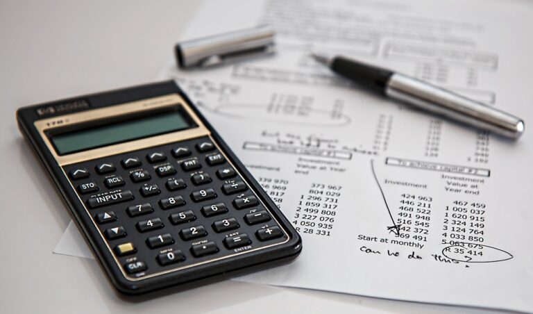 How to Choose the Right Types of Insurance for Your Needs